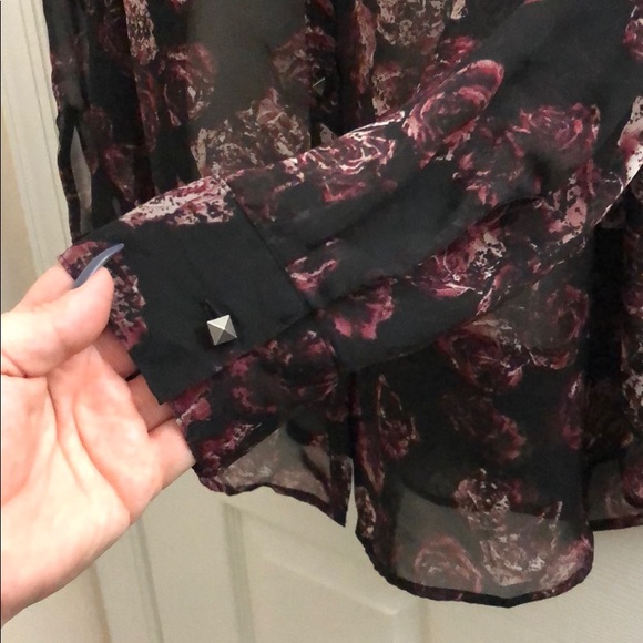 Super Fun and Edgy Sheer Top - Picture 3 of 7